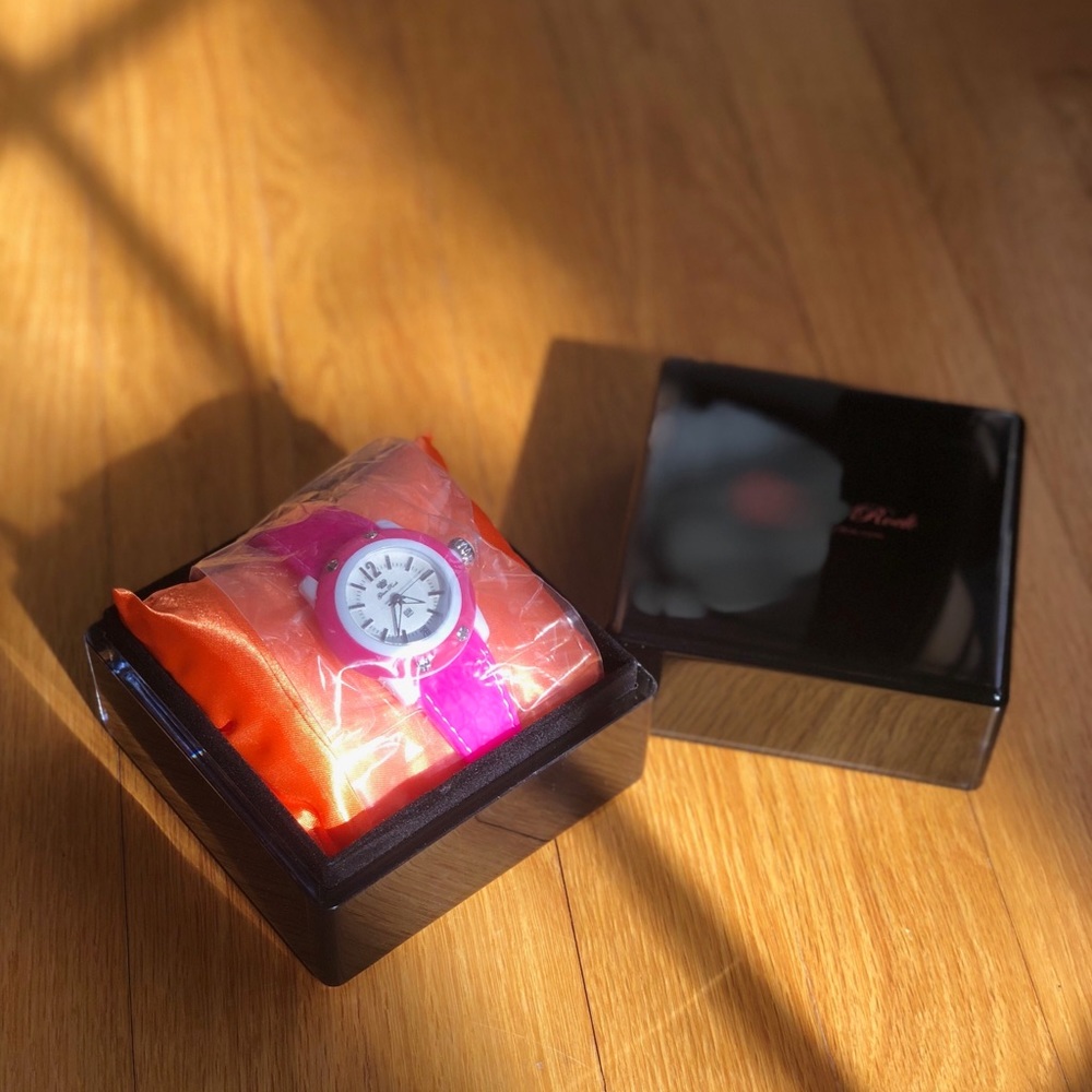 Glam Rock watch. New in box!